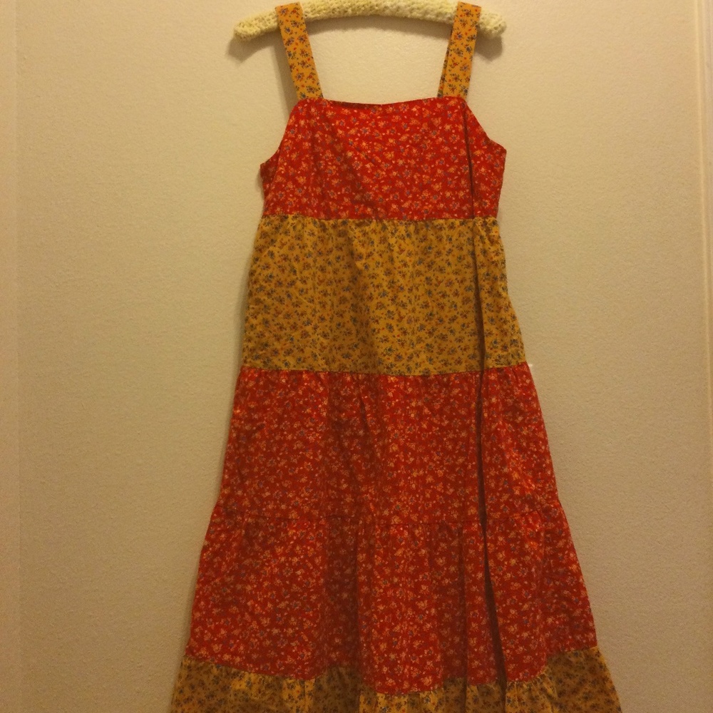 Colorblock Calico Button Back Tiered Midi Dress